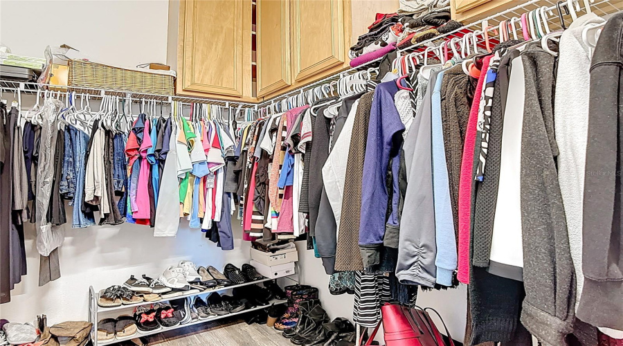 KISSIMMEE, Florida 34746, 3 Bedrooms Bedrooms, ,2 BathroomsBathrooms,Residential,For Sale,GOLDEN KNOT,0,MFRS5147803