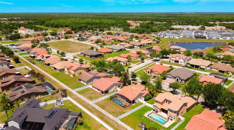 KISSIMMEE, Florida 34746, 3 Bedrooms Bedrooms, ,2 BathroomsBathrooms,Residential,For Sale,GOLDEN KNOT,0,MFRS5147803