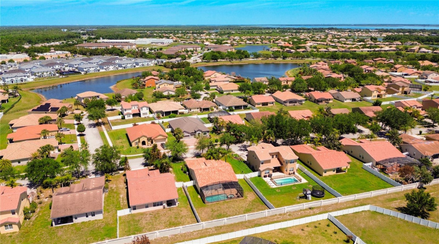 KISSIMMEE, Florida 34746, 3 Bedrooms Bedrooms, ,2 BathroomsBathrooms,Residential,For Sale,GOLDEN KNOT,0,MFRS5147803