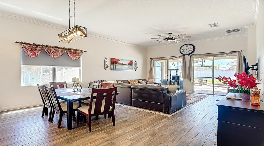 KISSIMMEE, Florida 34746, 3 Bedrooms Bedrooms, ,2 BathroomsBathrooms,Residential,For Sale,GOLDEN KNOT,0,MFRS5147803