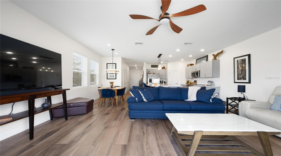 KISSIMMEE, Florida 34746, 3 Bedrooms Bedrooms, ,2 BathroomsBathrooms,Residential,For Sale,MAIN HARBOR,0,MFRS5147727