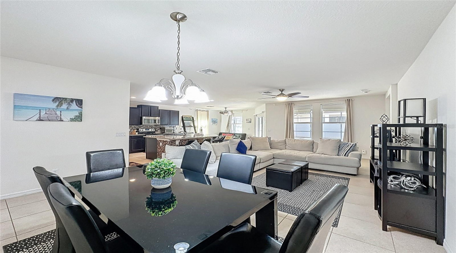 DAVENPORT, Florida 33896, 4 Bedrooms Bedrooms, ,3 BathroomsBathrooms,Residential,For Sale,YORKSHIRE,0,MFRS5145933