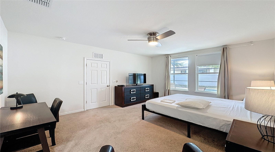 DAVENPORT, Florida 33896, 4 Bedrooms Bedrooms, ,3 BathroomsBathrooms,Residential,For Sale,YORKSHIRE,0,MFRS5145933