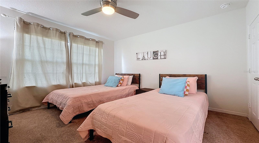 DAVENPORT, Florida 33896, 4 Bedrooms Bedrooms, ,3 BathroomsBathrooms,Residential,For Sale,YORKSHIRE,0,MFRS5145933