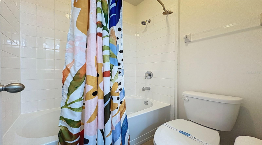 DAVENPORT, Florida 33896, 4 Bedrooms Bedrooms, ,3 BathroomsBathrooms,Residential,For Sale,YORKSHIRE,0,MFRS5145933