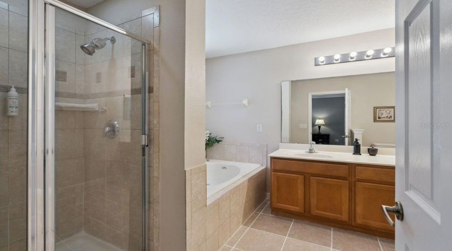 Primary bath with soaking tub & separate shower!