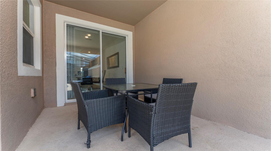 KISSIMMEE, Florida 34746, 4 Bedrooms Bedrooms, ,3 BathroomsBathrooms,Residential,For Sale,PARAGRAPH,0,MFRS5130372