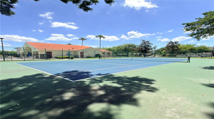 KISSIMMEE, Florida 34746, 4 Bedrooms Bedrooms, ,3 BathroomsBathrooms,Residential,For Sale,CLUB CORTILE,0,MFRO6400476