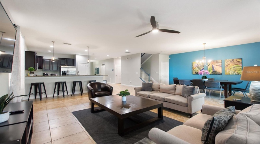 DAVENPORT, Florida 33896, 7 Bedrooms Bedrooms, ,5 BathroomsBathrooms,Residential,For Sale,MYRTLEWOOD,0,MFRO6400660