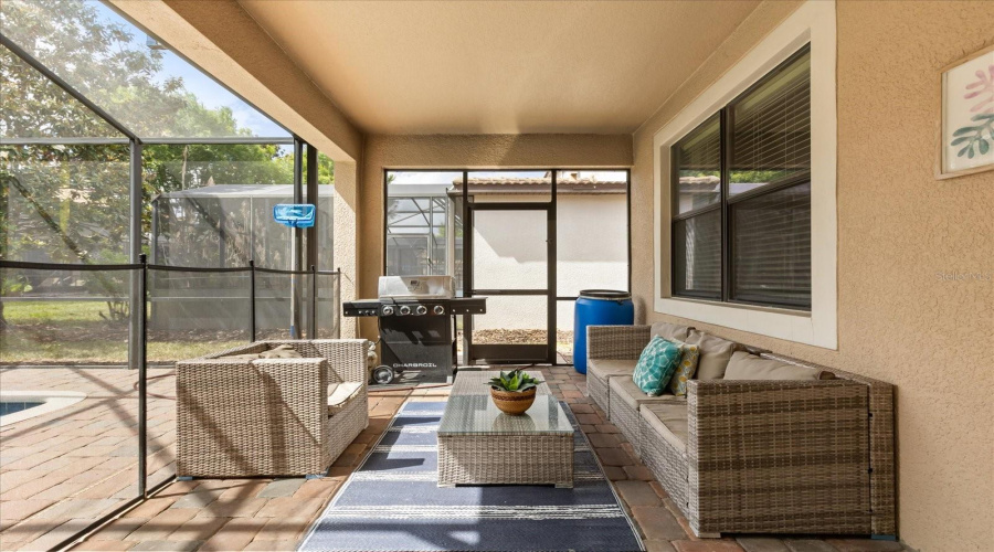 DAVENPORT, Florida 33896, 7 Bedrooms Bedrooms, ,5 BathroomsBathrooms,Residential,For Sale,MYRTLEWOOD,0,MFRO6400660