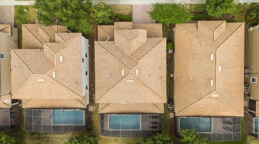 DAVENPORT, Florida 33896, 7 Bedrooms Bedrooms, ,5 BathroomsBathrooms,Residential,For Sale,MYRTLEWOOD,0,MFRO6400660