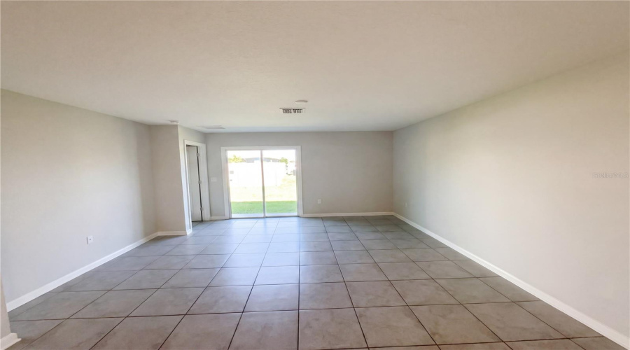 KISSIMMEE, Florida 34746, 3 Bedrooms Bedrooms, ,2 BathroomsBathrooms,Residential,For Sale,SUNNY CREEK,0,MFRO6400675