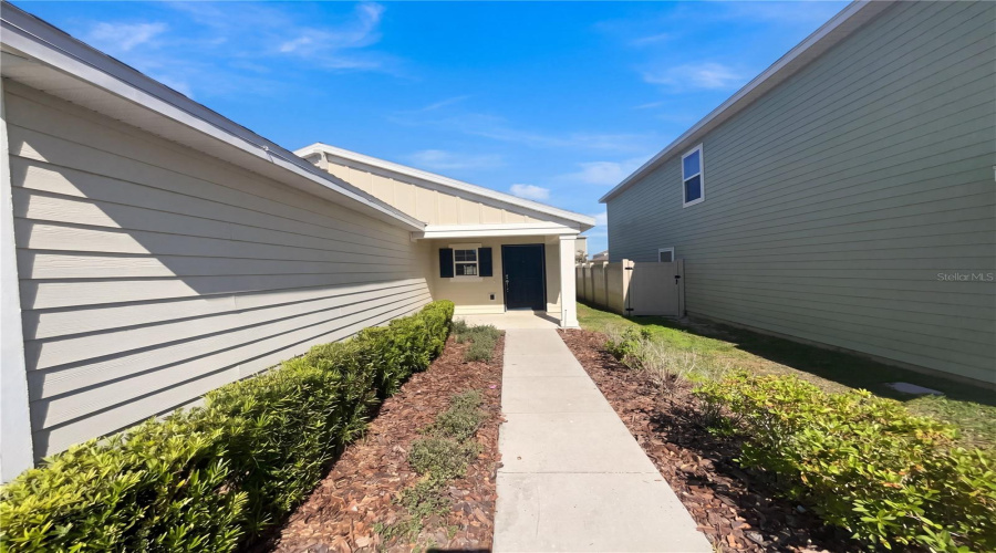 KISSIMMEE, Florida 34746, 3 Bedrooms Bedrooms, ,2 BathroomsBathrooms,Residential,For Sale,SUNNY CREEK,0,MFRO6400675