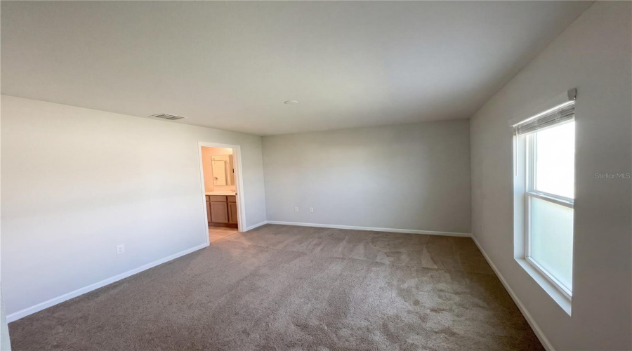 KISSIMMEE, Florida 34746, 3 Bedrooms Bedrooms, ,2 BathroomsBathrooms,Residential,For Sale,SUNNY CREEK,0,MFRO6400675