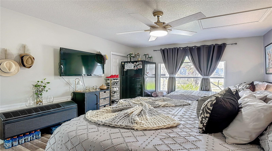 DAVENPORT, Florida 33897, 4 Bedrooms Bedrooms, ,3 BathroomsBathrooms,Residential,For Sale,ORCHID,0,MFRO6400413