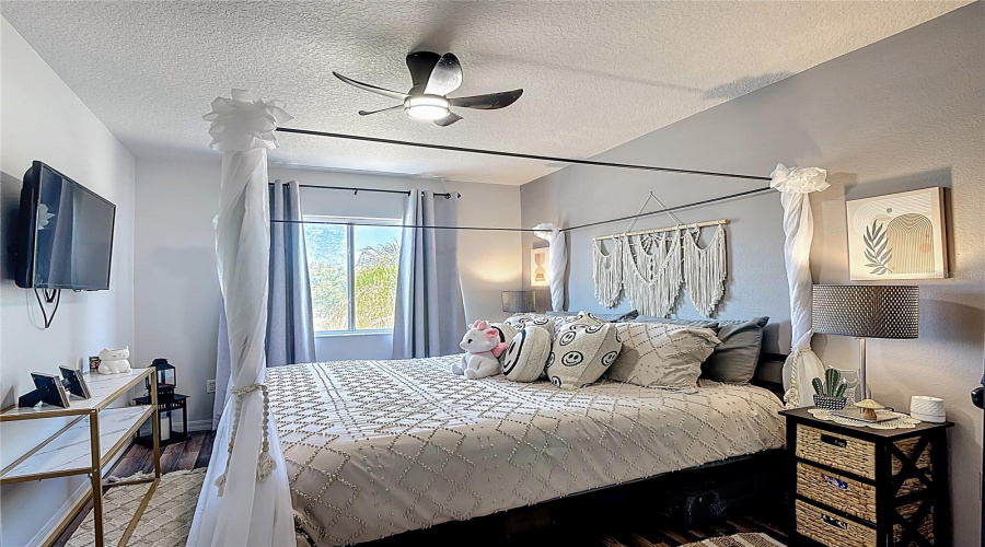 DAVENPORT, Florida 33897, 4 Bedrooms Bedrooms, ,3 BathroomsBathrooms,Residential,For Sale,ORCHID,0,MFRO6400413