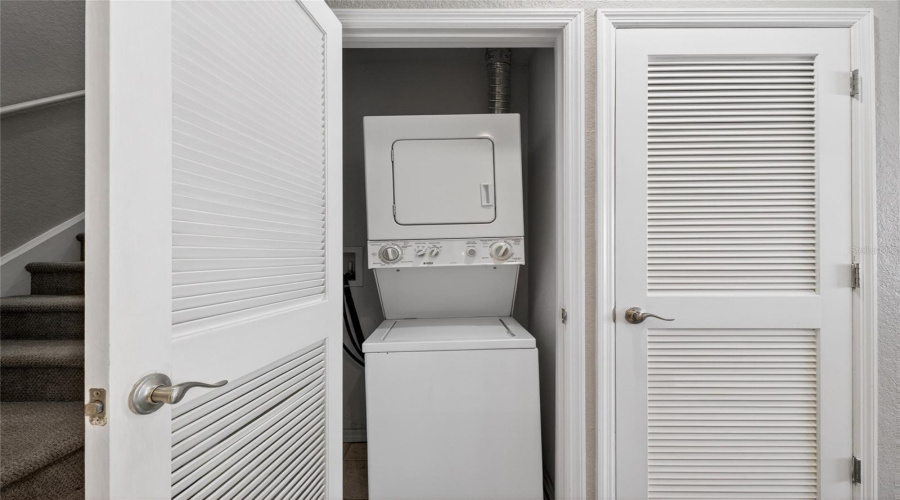 KISSIMMEE, Florida 34746, 3 Bedrooms Bedrooms, ,2 BathroomsBathrooms,Residential,For Sale,LODI,0,MFRO6398705