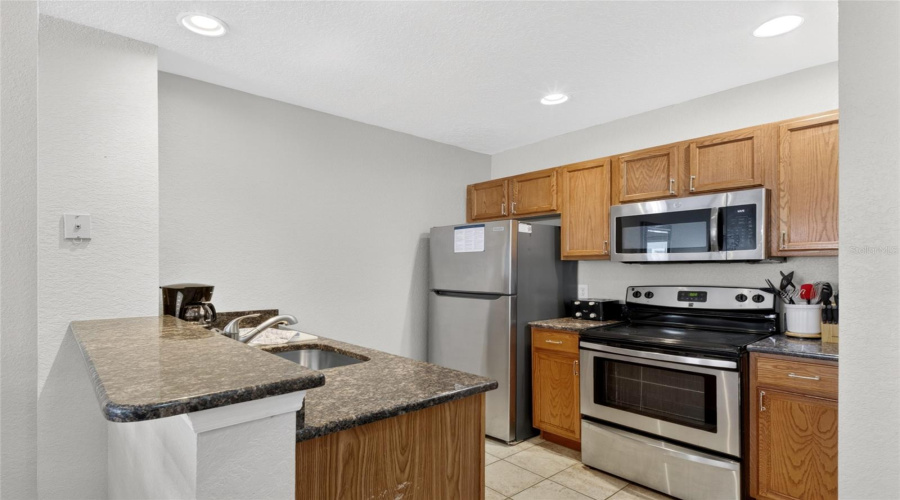 KISSIMMEE, Florida 34746, 3 Bedrooms Bedrooms, ,2 BathroomsBathrooms,Residential,For Sale,LODI,0,MFRO6398705