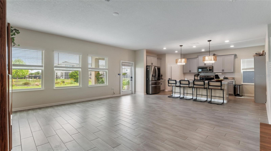 DAVENPORT, Florida 33896, 3 Bedrooms Bedrooms, ,2 BathroomsBathrooms,Residential,For Sale,FLUFFY LIE,0,MFRS5148212