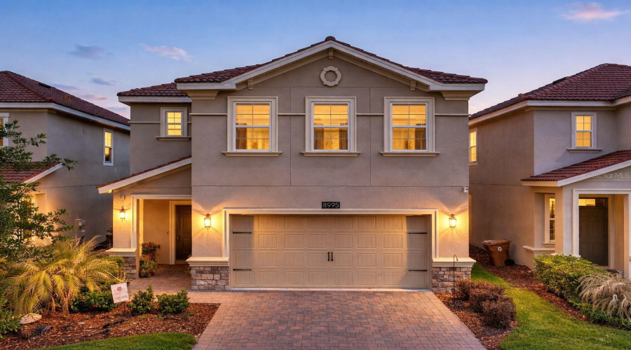 DAVENPORT, Florida 33896, 3 Bedrooms Bedrooms, ,2 BathroomsBathrooms,Residential,For Sale,FLUFFY LIE,0,MFRS5148212