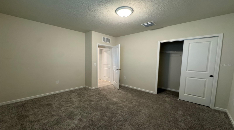 DAVENPORT, Florida 33896, 4 Bedrooms Bedrooms, ,3 BathroomsBathrooms,Residential,For Sale,CHARMING AVE,0,MFRO6400556