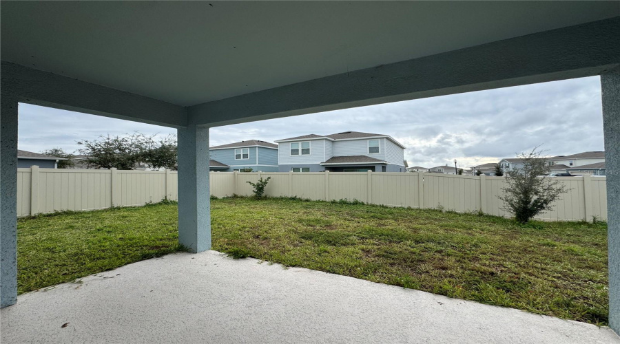 DAVENPORT, Florida 33896, 4 Bedrooms Bedrooms, ,3 BathroomsBathrooms,Residential,For Sale,CHARMING AVE,0,MFRO6400556