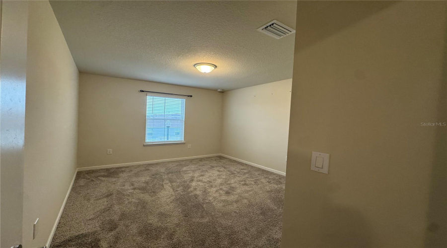 DAVENPORT, Florida 33896, 4 Bedrooms Bedrooms, ,3 BathroomsBathrooms,Residential,For Sale,CHARMING AVE,0,MFRO6400556