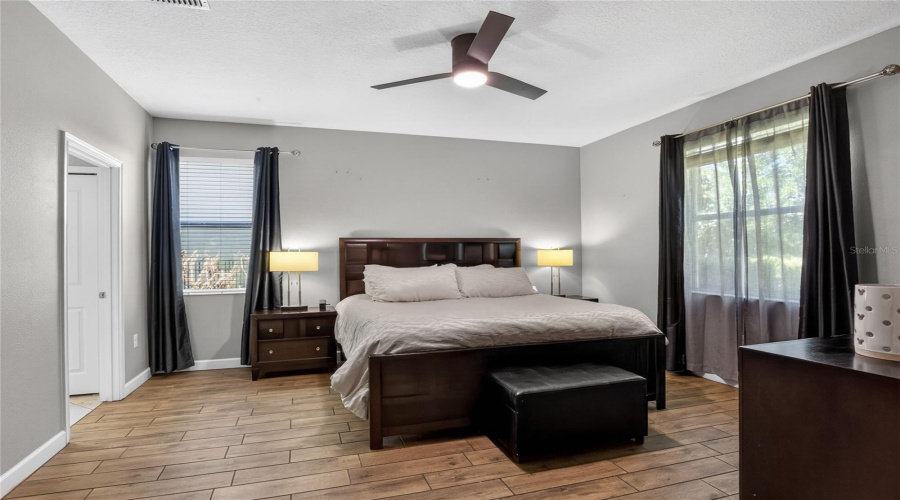 DAVENPORT, Florida 33837, 4 Bedrooms Bedrooms, ,3 BathroomsBathrooms,Residential,For Sale,CORTLAND,0,MFRL4961107