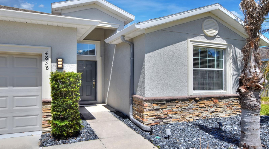 DAVENPORT, Florida 33837, 4 Bedrooms Bedrooms, ,3 BathroomsBathrooms,Residential,For Sale,CORTLAND,0,MFRL4961107