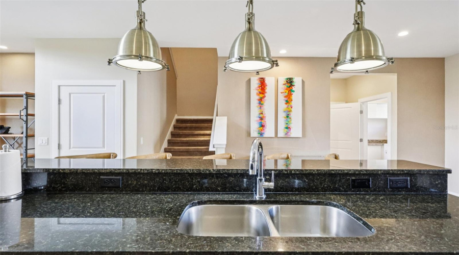 KISSIMMEE, Florida 34747, 4 Bedrooms Bedrooms, ,4 BathroomsBathrooms,Residential,For Sale,BRASILIA,0,MFRO6398263