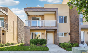 KISSIMMEE, Florida 34747, 4 Bedrooms Bedrooms, ,4 BathroomsBathrooms,Residential,For Sale,BRASILIA,0,MFRO6398263