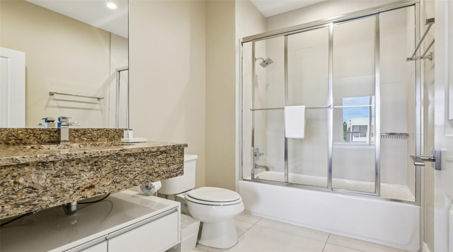 KISSIMMEE, Florida 34747, 4 Bedrooms Bedrooms, ,4 BathroomsBathrooms,Residential,For Sale,BRASILIA,0,MFRO6398263