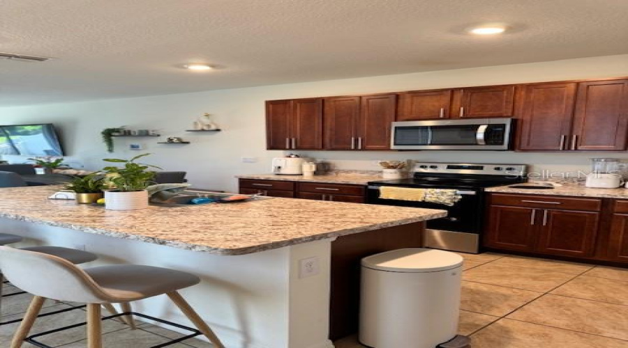 DAVENPORT, Florida 33837, 3 Bedrooms Bedrooms, ,2 BathroomsBathrooms,Residential,For Sale,COOL SUMMER,0,MFRS5147759