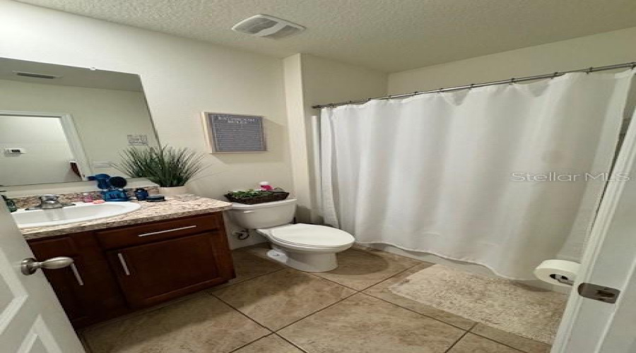 DAVENPORT, Florida 33837, 3 Bedrooms Bedrooms, ,2 BathroomsBathrooms,Residential,For Sale,COOL SUMMER,0,MFRS5147759