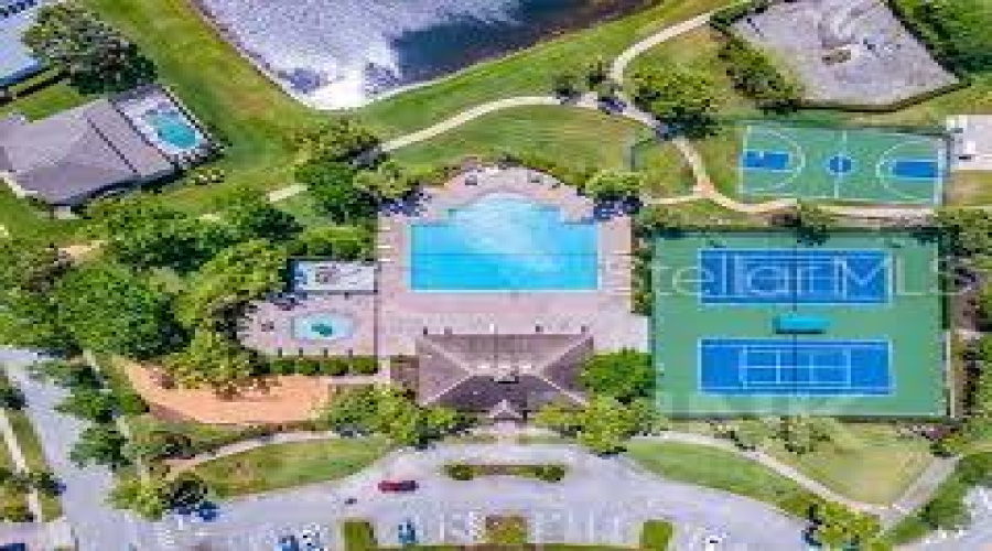 KISSIMMEE, Florida 34746, 4 Bedrooms Bedrooms, ,3 BathroomsBathrooms,Residential,For Sale,MILANO,0,MFRS5148238