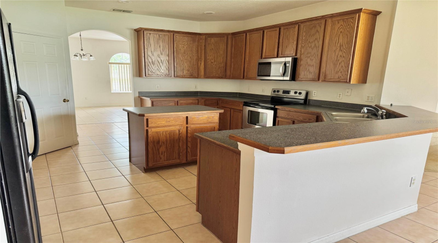 KISSIMMEE, Florida 34746, 4 Bedrooms Bedrooms, ,3 BathroomsBathrooms,Residential,For Sale,MILANO,0,MFRS5148238