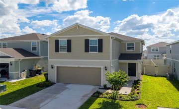 DAVENPORT, Florida 33896, 5 Bedrooms Bedrooms, ,3 BathroomsBathrooms,Residential,For Sale,DELIGHTFUL,0,MFRO6400793