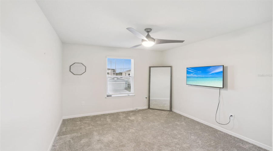 DAVENPORT, Florida 33896, 5 Bedrooms Bedrooms, ,3 BathroomsBathrooms,Residential,For Sale,DELIGHTFUL,0,MFRO6400793