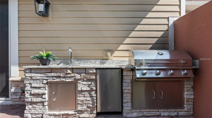 KISSIMMEE, Florida 34747, 4 Bedrooms Bedrooms, ,4 BathroomsBathrooms,Residential,For Sale,SUNRISE SHORES,0,MFRO6400855