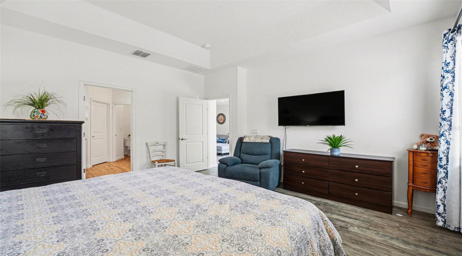 DAVENPORT, Florida 33837, 3 Bedrooms Bedrooms, ,2 BathroomsBathrooms,Residential,For Sale,SAPPHIRE DR,0,MFRTB8500041