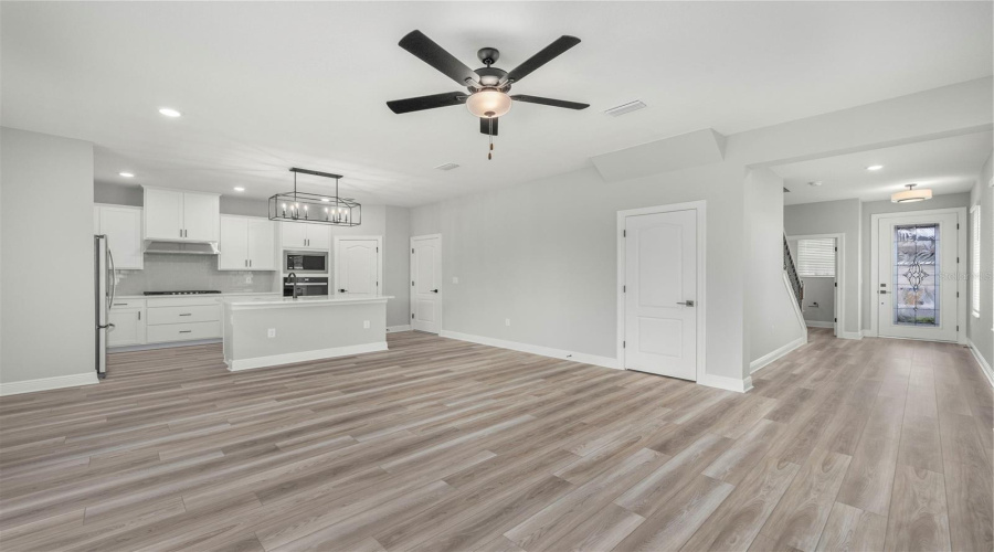 KISSIMMEE, Florida 34747, 4 Bedrooms Bedrooms, ,2 BathroomsBathrooms,Residential,For Sale,SOMERSWORTH,0,MFRTB8500094