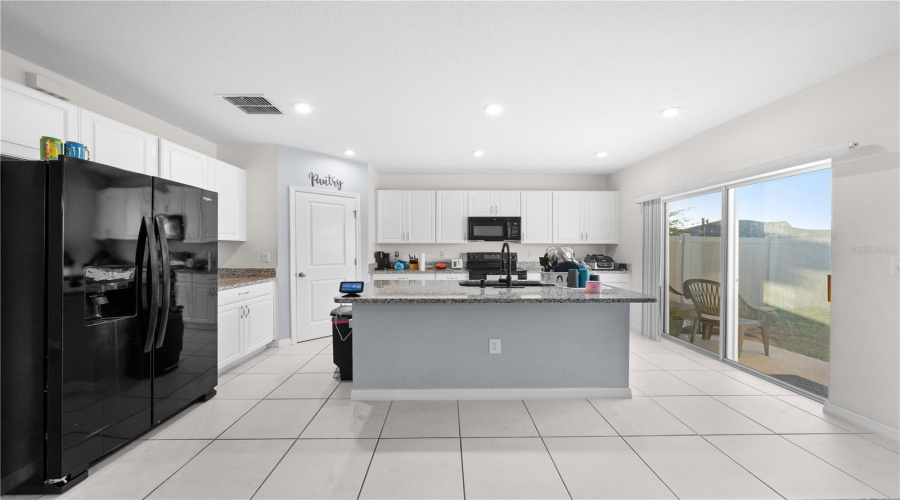 DAVENPORT, Florida 33837, 4 Bedrooms Bedrooms, ,2 BathroomsBathrooms,Residential,For Sale,MEADOW BEND,0,MFRO6346994