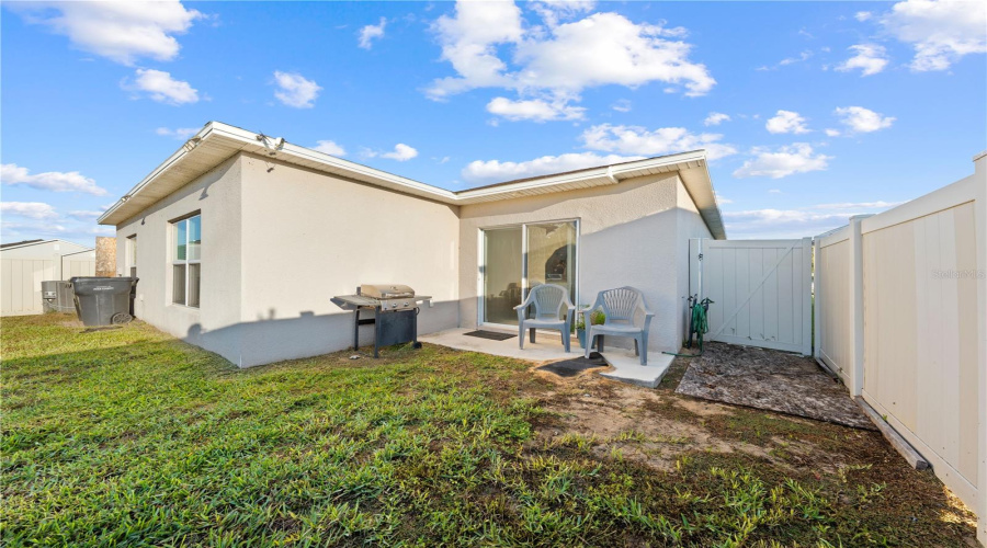 DAVENPORT, Florida 33837, 4 Bedrooms Bedrooms, ,2 BathroomsBathrooms,Residential,For Sale,MEADOW BEND,0,MFRO6346994