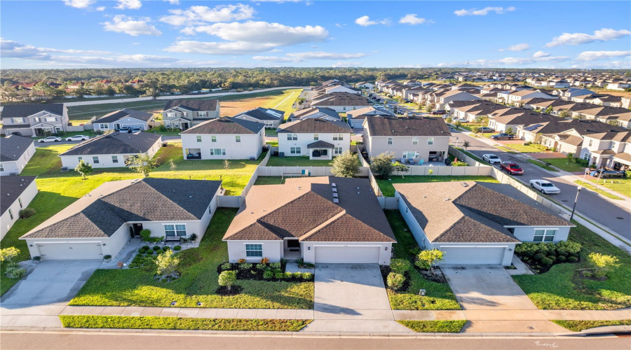 DAVENPORT, Florida 33837, 4 Bedrooms Bedrooms, ,2 BathroomsBathrooms,Residential,For Sale,MEADOW BEND,0,MFRO6346994