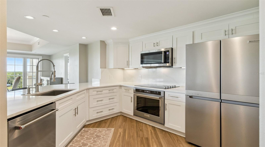 REUNION, Florida 34747, 2 Bedrooms Bedrooms, ,2 BathroomsBathrooms,Residential,For Sale,GATHERING,0,MFRO6401115