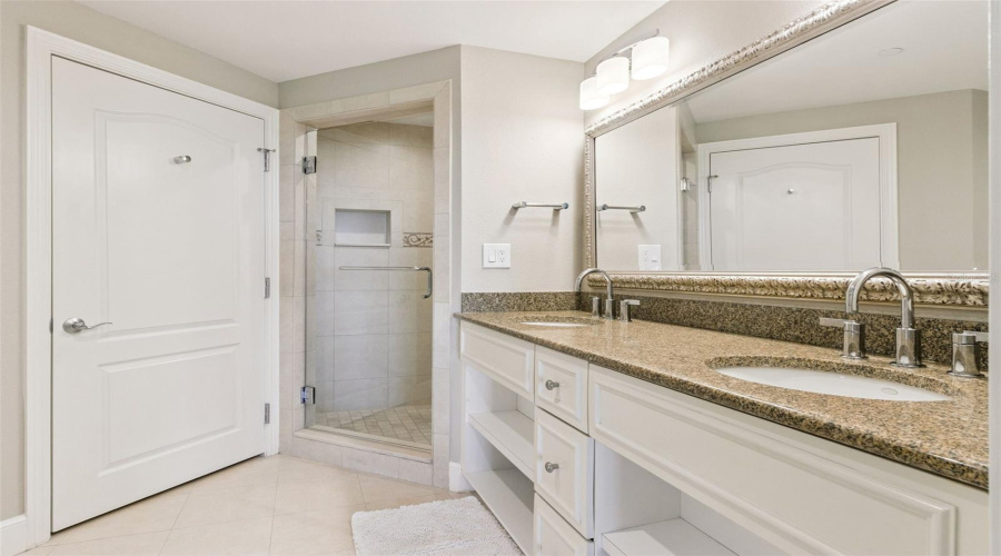REUNION, Florida 34747, 2 Bedrooms Bedrooms, ,2 BathroomsBathrooms,Residential,For Sale,GATHERING,0,MFRO6401115