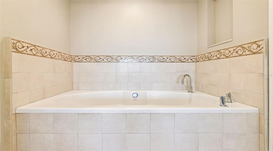 REUNION, Florida 34747, 2 Bedrooms Bedrooms, ,2 BathroomsBathrooms,Residential,For Sale,GATHERING,0,MFRO6401115