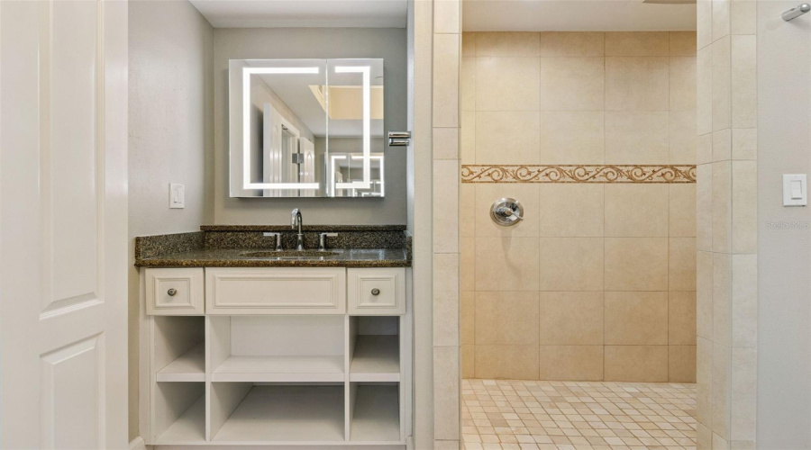 REUNION, Florida 34747, 2 Bedrooms Bedrooms, ,2 BathroomsBathrooms,Residential,For Sale,GATHERING,0,MFRO6401115