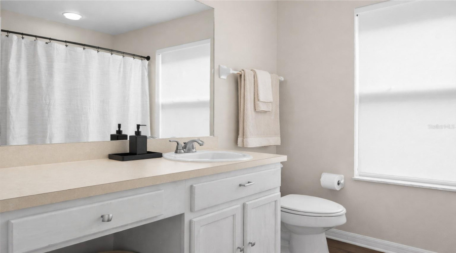 DAVENPORT, Florida 33897, 5 Bedrooms Bedrooms, ,3 BathroomsBathrooms,Residential,For Sale,LANGHAM,0,MFRO6372795