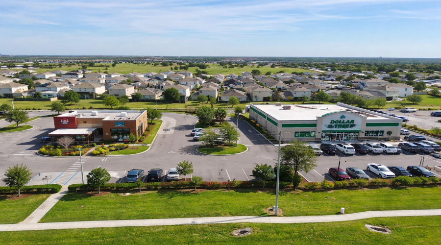 DAVENPORT, Florida 33897, 5 Bedrooms Bedrooms, ,3 BathroomsBathrooms,Residential,For Sale,LANGHAM,0,MFRO6372795